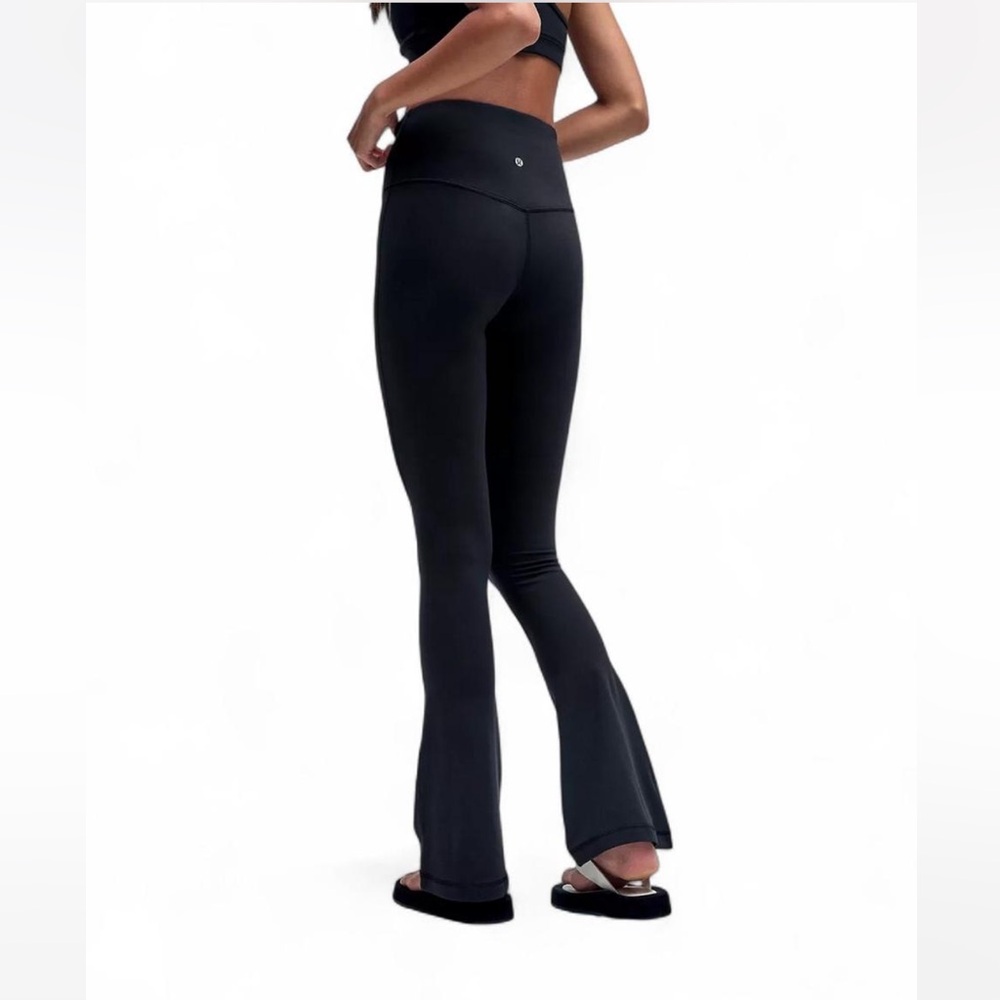 Like new Lululemon Black Align High-Rise Mini-Flare Pant Size 4 32” inseam